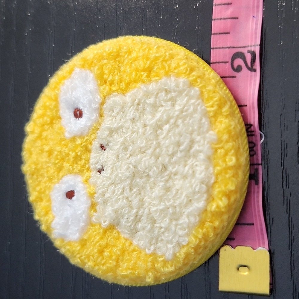 Pokemon Psyduck Inspired Embroidered Pin - Picture 3 of 4